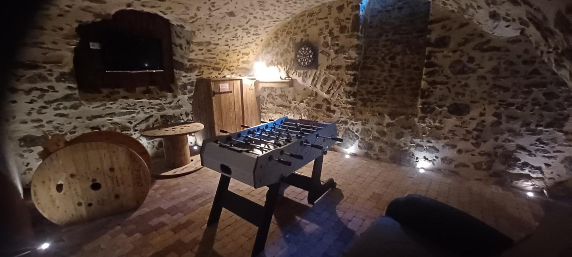 Gite De La Fecleval 6 Personnes Proche Du Puy Dufou Saint-Mesmin  Exteriér fotografie